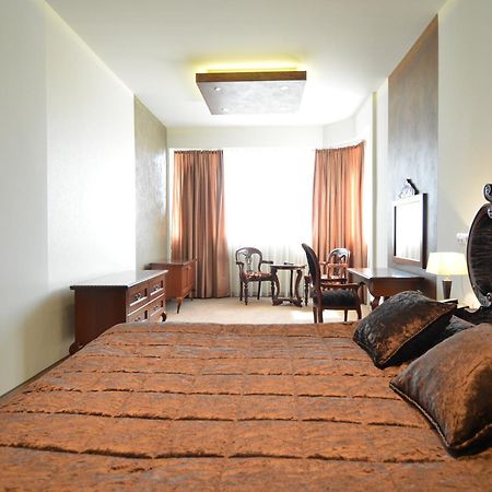 נובי סאד Hotel Putnik חדר תמונה