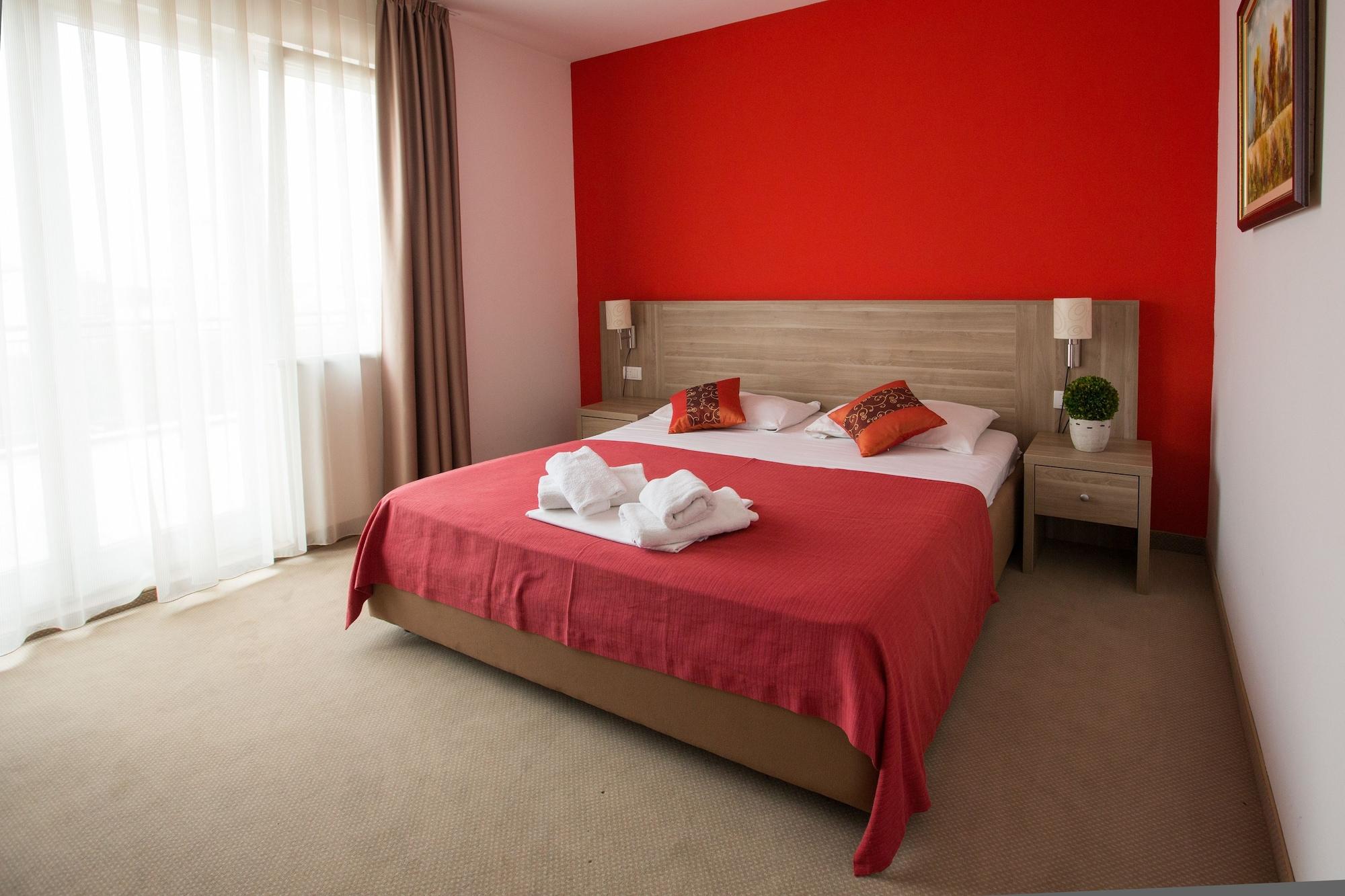 נובי סאד Hotel Putnik מראה חיצוני תמונה