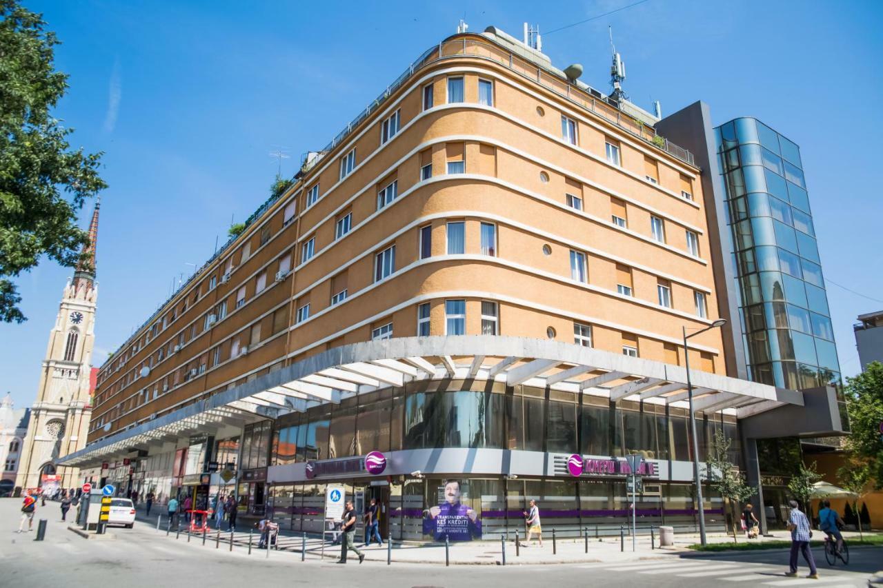 נובי סאד Hotel Putnik מראה חיצוני תמונה