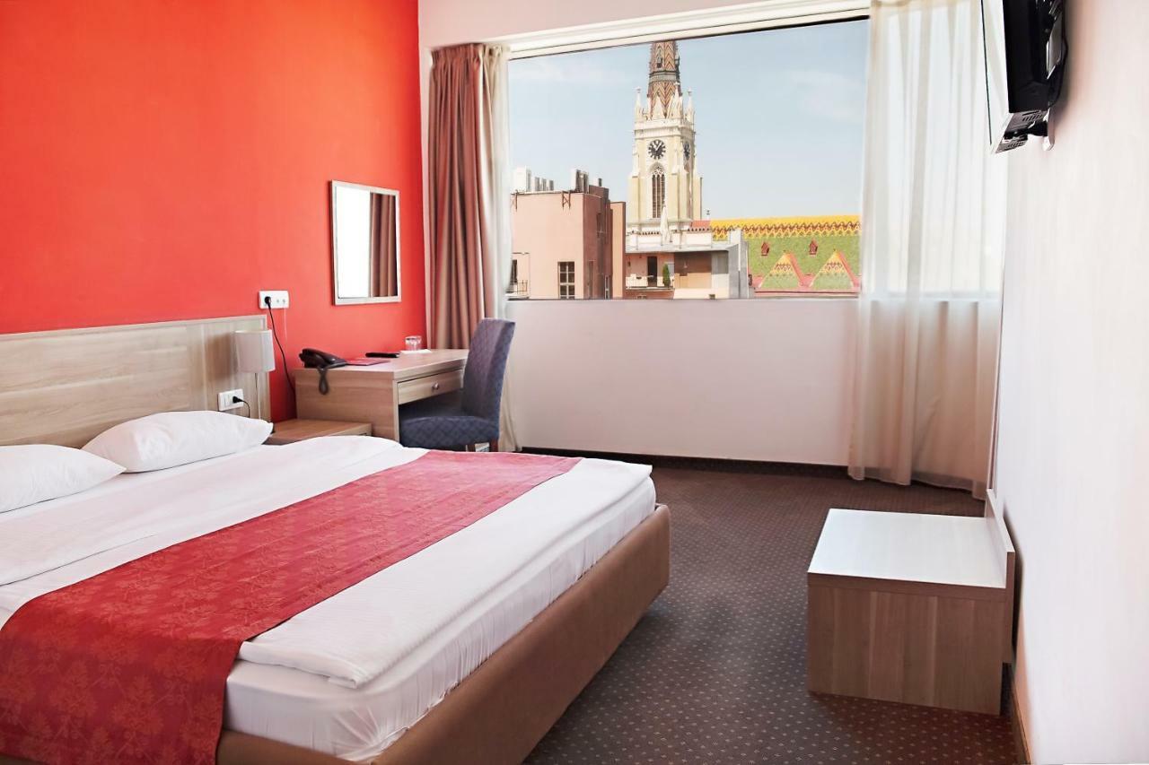 נובי סאד Hotel Putnik חדר תמונה